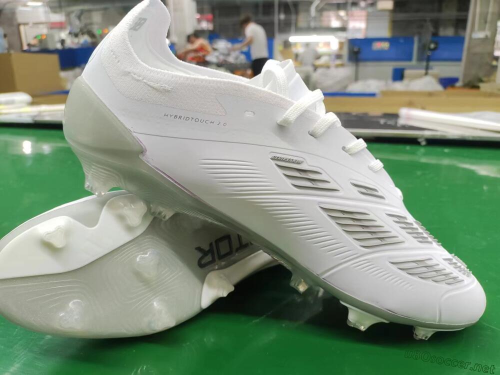 Men's Adidas Predator Accuracy.1 FG Football Boots - White/Silver/Grey