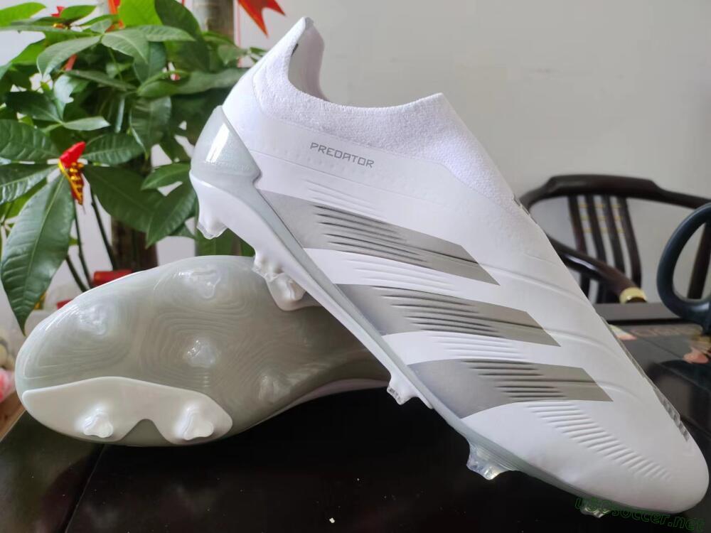 Men's Adidas Predator Accuracy+ FG Football Boots - White/Grey/Silver