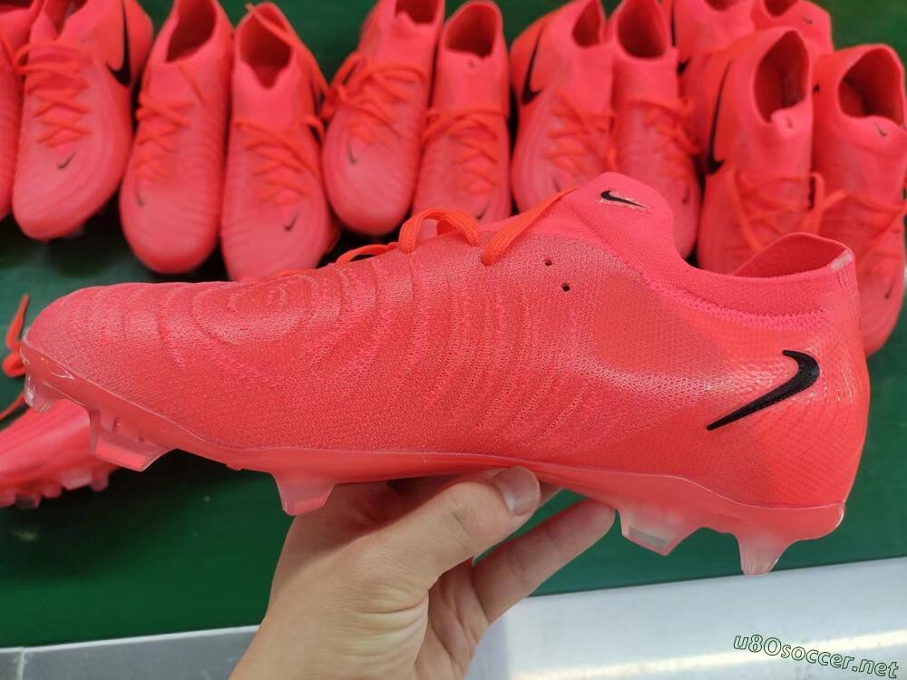 Unisex Nike Phantom Luna 2 Elite LV8 FG Football Boots - Red/Black/Pink