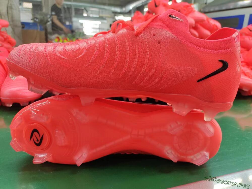 Unisex Nike Phantom Luna 2 Elite LV8 FG Football Boots - Red/Black/Pink