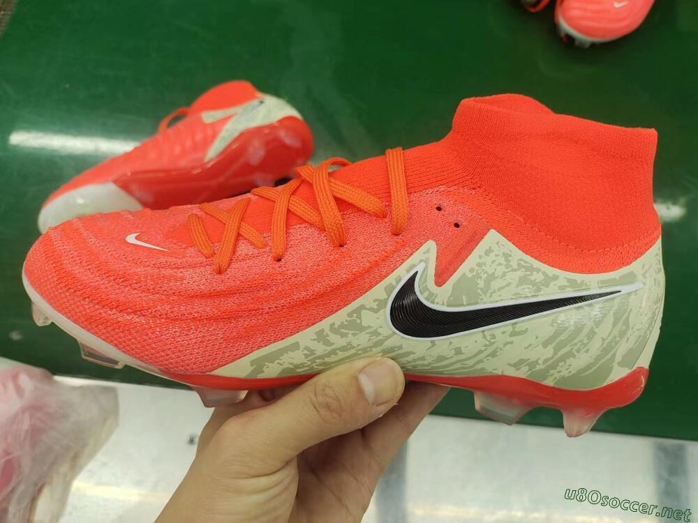 Men's Nike Phantom Luna Elite FG Football Boots - Red/Brown/Black