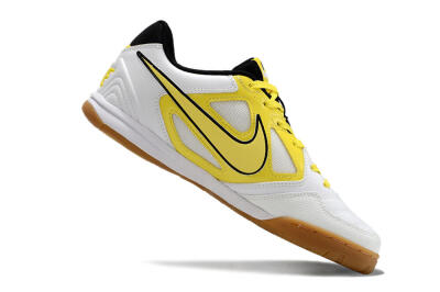 Men's Supre x Nike SB Gato IC Football Shoes - White/Yellow/Black