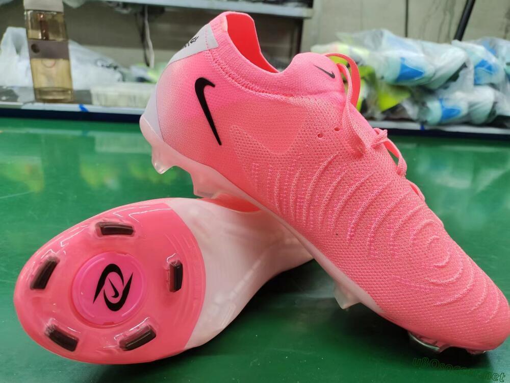 Men's Nike Phantom Luna Elite FG Football Boots - Pink/Black
