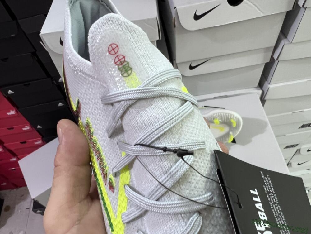 Men's Nike Phantom GT 2 Elite FG Football Boots - White/Green