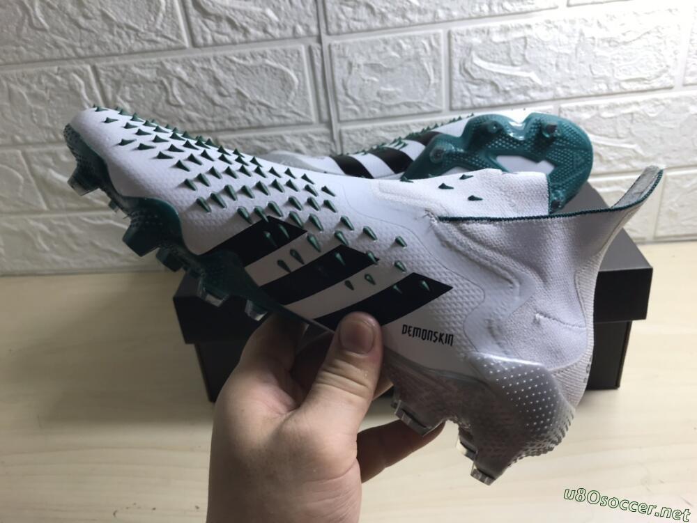 Unisex Adidas Predator Freak+ FG Football Boots - White/Black/Green