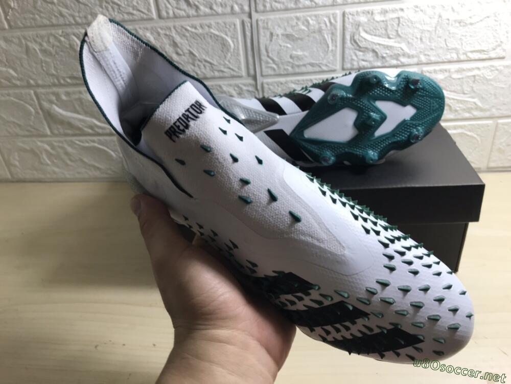 Unisex Adidas Predator Freak+ FG Football Boots - White/Black/Green