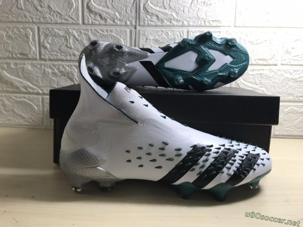 Unisex Adidas Predator Freak+ FG Football Boots - White/Black/Green