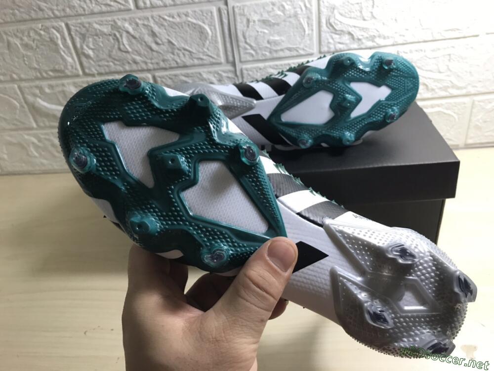 Unisex Adidas Predator Freak+ FG Football Boots - White/Black/Green