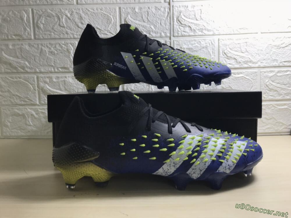 Men's Adidas Predator Freak.1 Low FG Football Boots - Black/Blue/Green