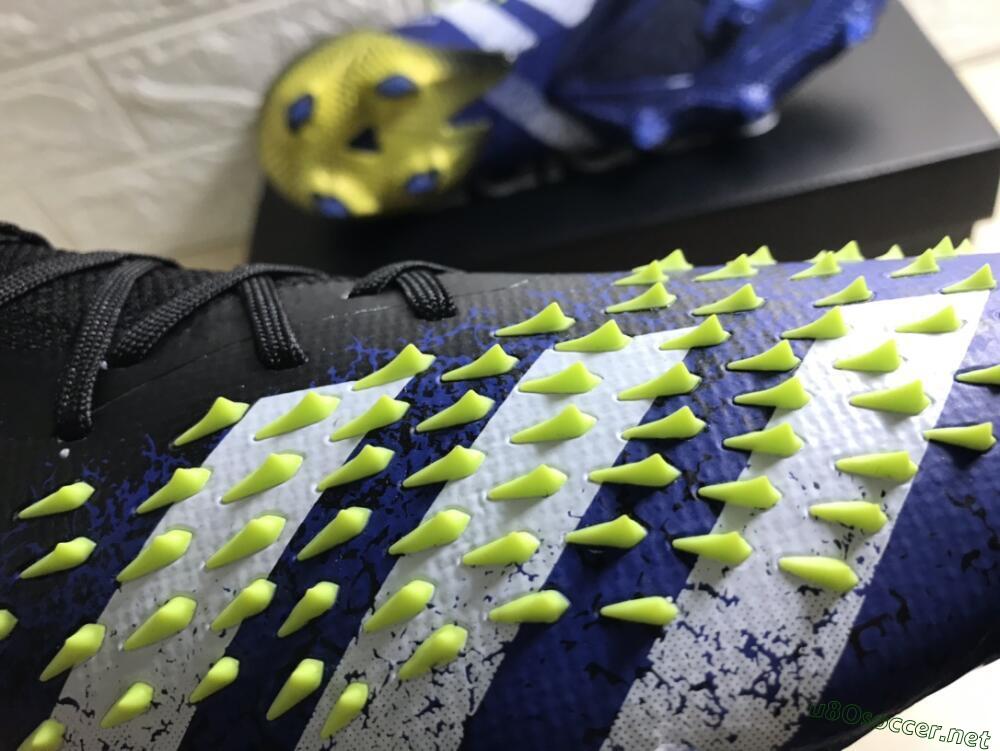 Men's Adidas Predator Freak.1 Low FG Football Boots - Black/Blue/Green