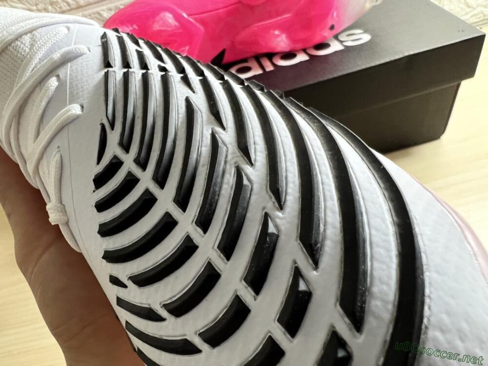 Men's Adidas Predator Edge.1 Low FG Football Boots - White/Pink