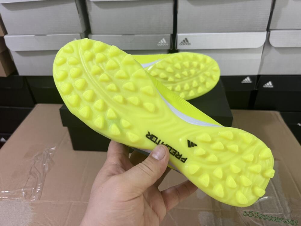 Men's Adidas Predator Accuracy Elite TF Football Shoes - Yellow/Black/Silver