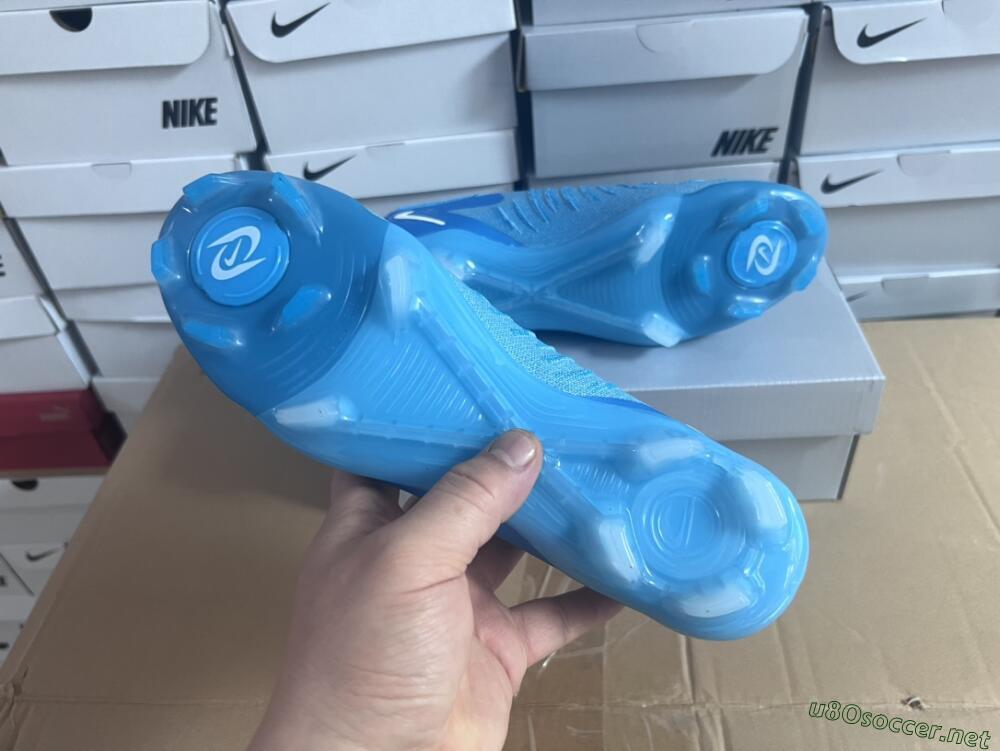 Men's Nike Phantom Luna Elite NU FG Football Boots - Light Blue/White