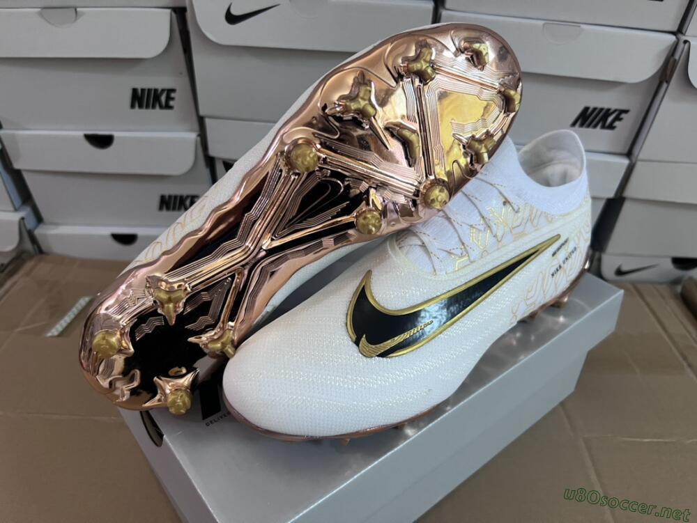 Men's Nike Phantom GX Elite United Golden Pack FG Football Boots - White/Metallic Gold/Black