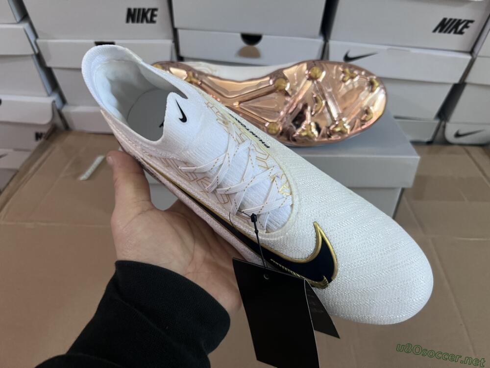 Men's Nike Phantom GX Elite United Golden Pack FG Football Boots - White/Metallic Gold/Black