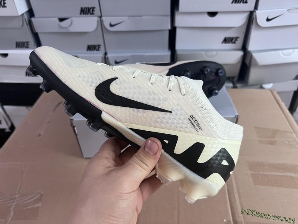 Men's Nike Air Zoom Mercurial Vapor 15 Elite AG Football Boots - Beige/Black