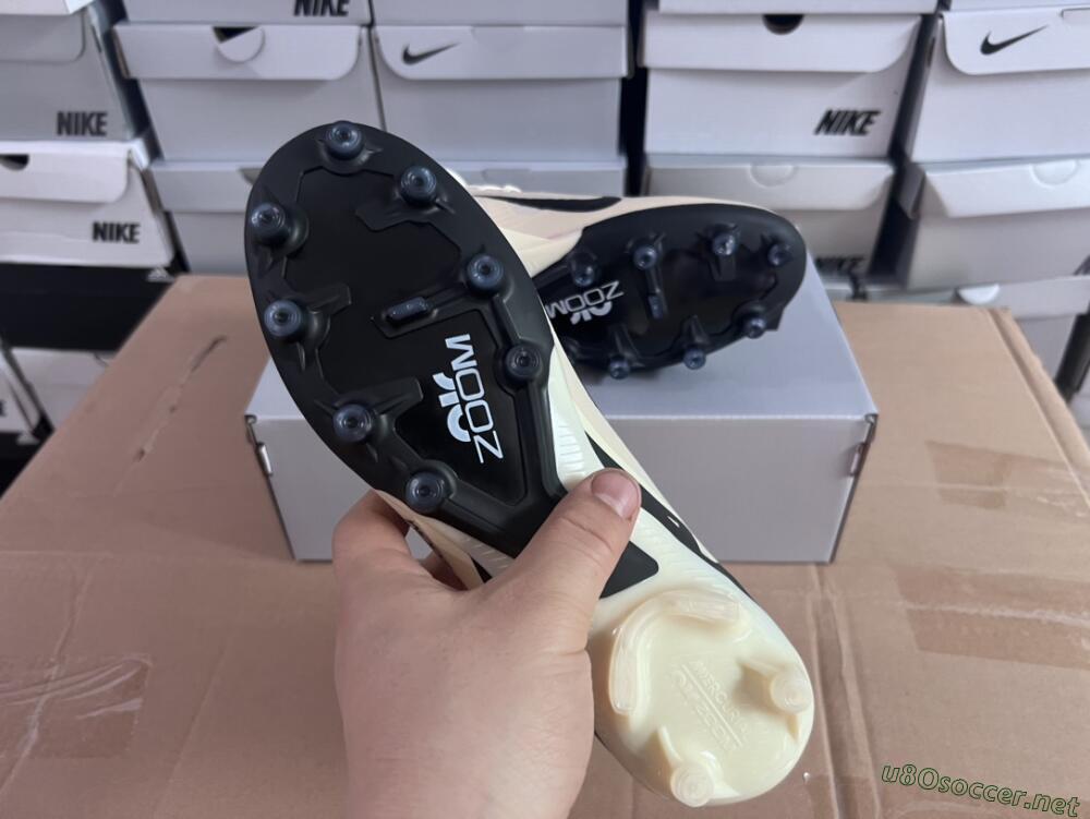 Men's Nike Air Zoom Mercurial Superfly 9 Elite AG Football Boots - Beige/Black/White