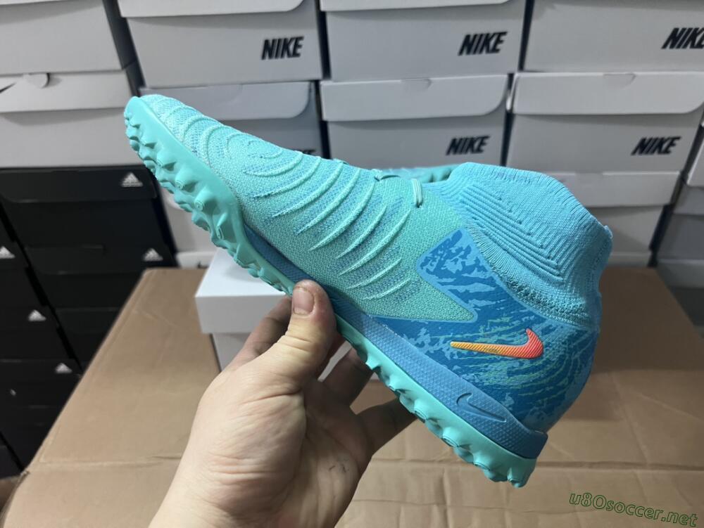 Men's Nike Phantom Luna Elite NU TF Football Shoes - Green/Pink/Orange