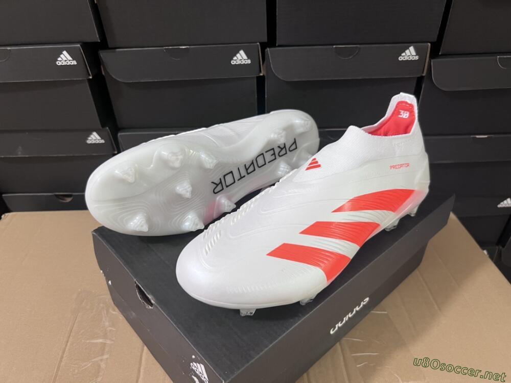 Unisex Adidas Predator Accuracy+ FG Football Boots - Beige/White/Red