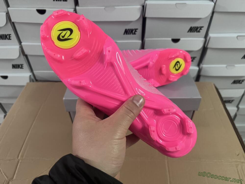 Unisex Nike Phantom Luna Elite NU FG Football Boots - Pink/Yellow/Jade