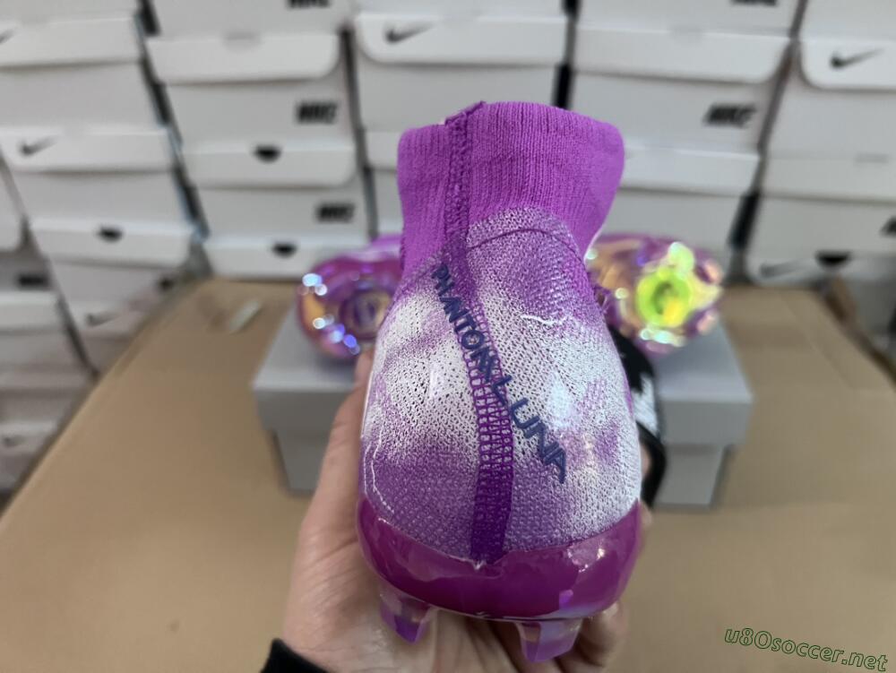 Men's Nike Phantom Luna Elite SE NU FG Football Boots - Fuchsia Dream/Barely Grape
