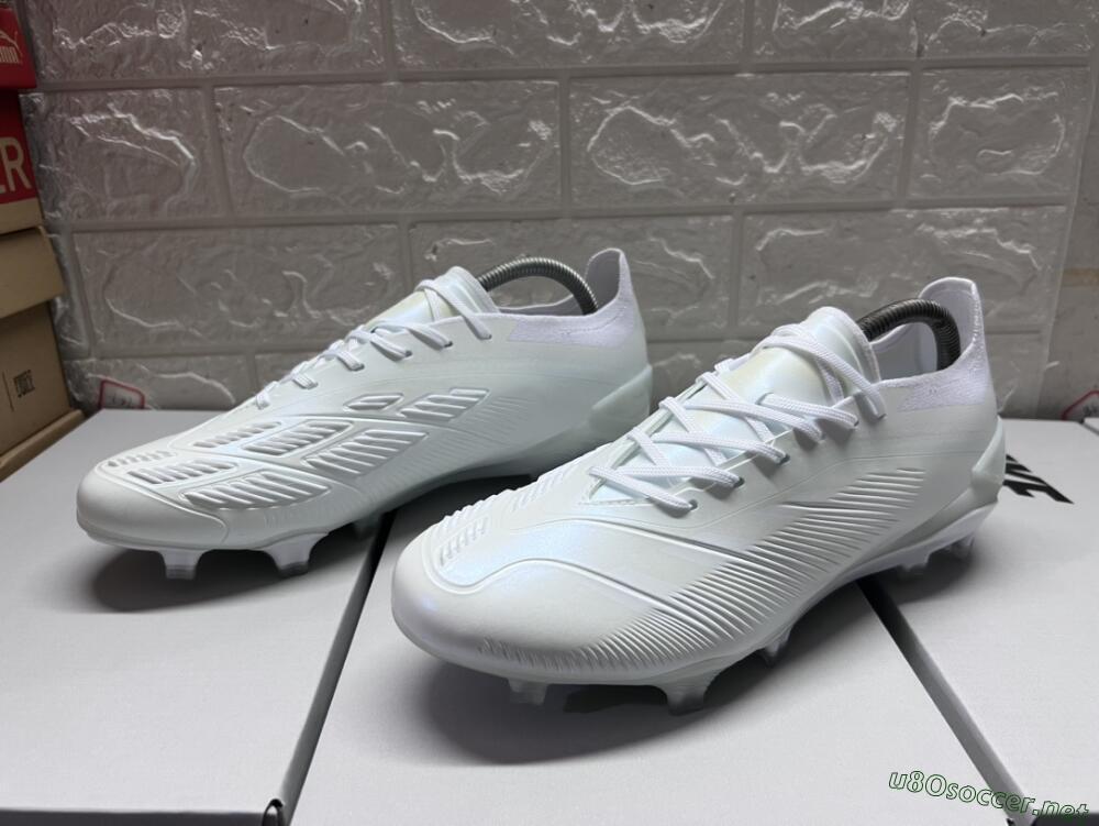Men's Adidas Predator Accuracy.1 FG Football Boots - White/Beige