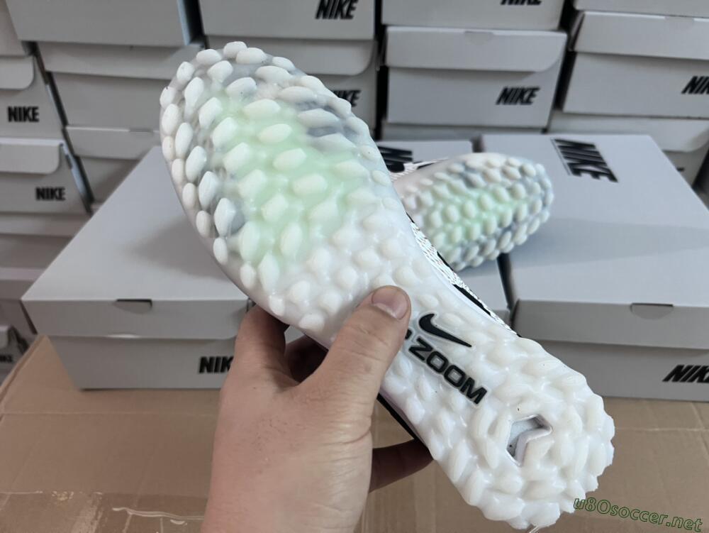 Unisex Nike Air Zoom Mercurial Vapor 15 Pro TF Football Shoes - Black/Gold/White