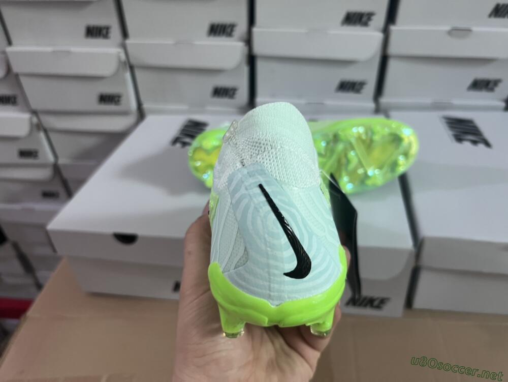 Unisex Nike Phantom GX Elite FG Football Boots - Green/Black/Gold