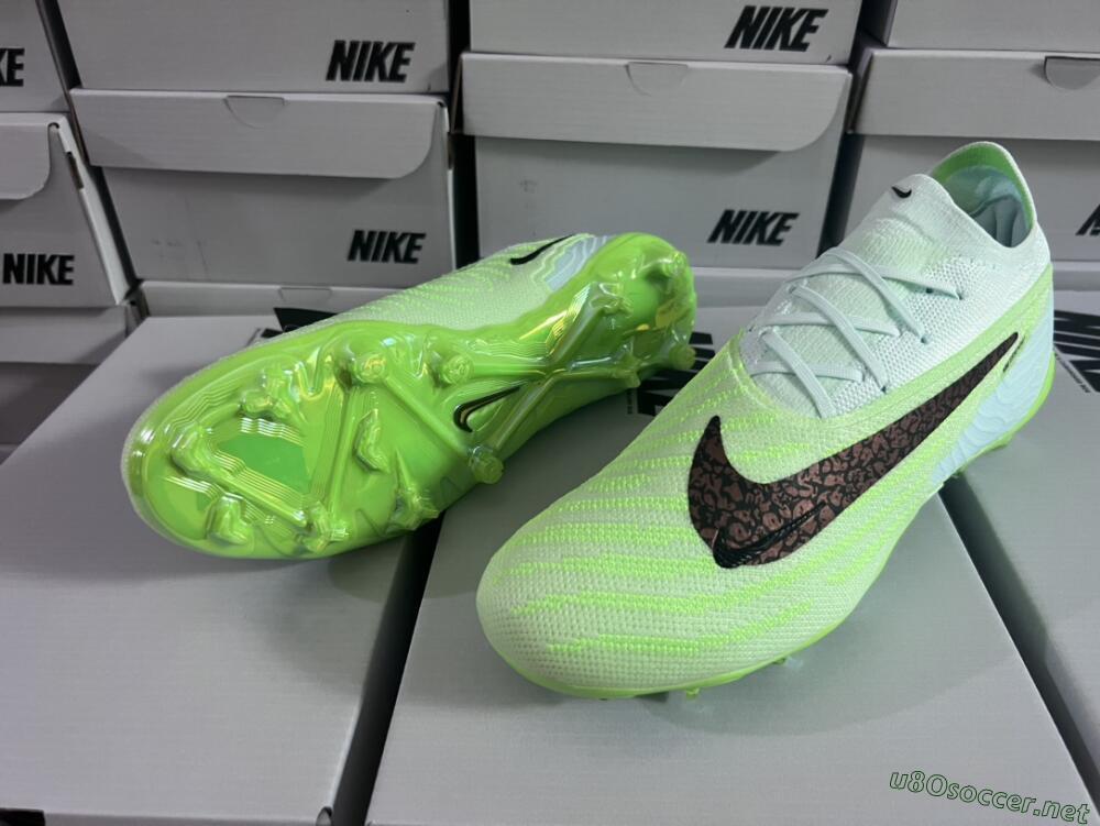 Unisex Nike Phantom GX Elite FG Football Boots - Green/Black/Gold