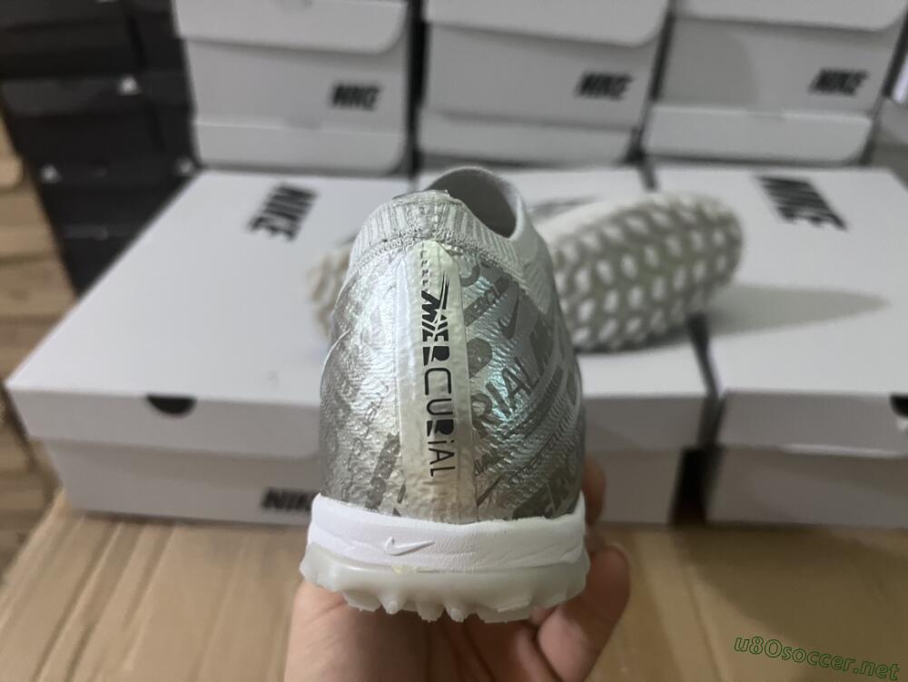 Unisex Nike Air Zoom Mercurial Vapor 15 Elite TF Football Shoes - Silver/Gold