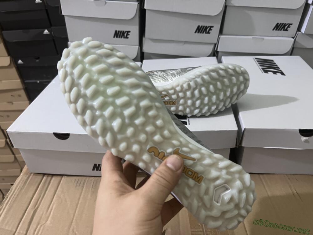 Unisex Nike Air Zoom Mercurial Vapor 15 Elite TF Football Shoes - Silver/Gold