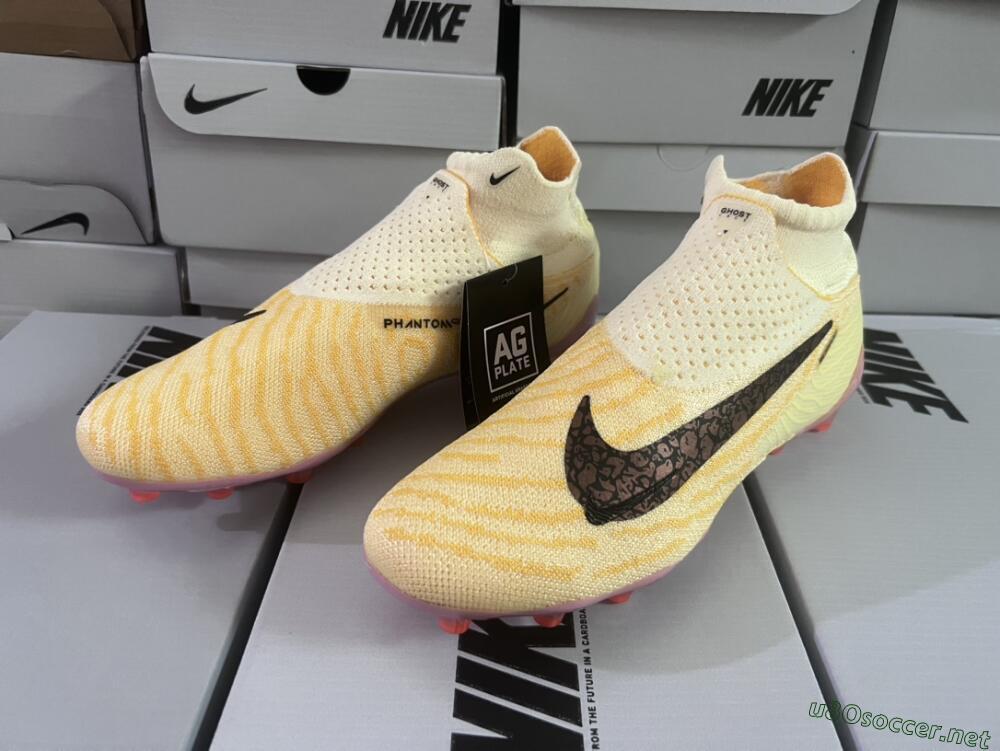 Men's Nike Phantom GX Elite DF Link Blaze Pack FG Football Boots - Citron Tint/Burgundy Crush