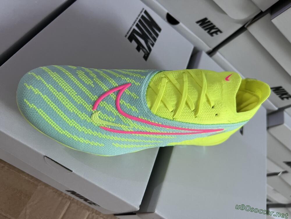 Unisex Nike Phantom GX Elite FG Football Boots - Blue/Green/Pink
