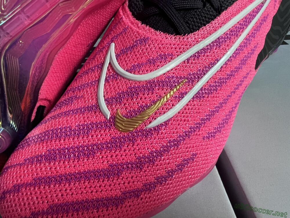Men's Nike Phantom GX Elite AG Football Boots - Pink/White/Black