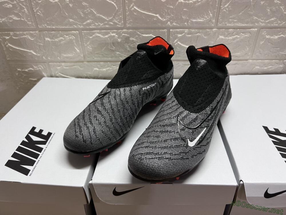 Men's Nike Phantom GX Elite DF FG Football Boots - Black/White