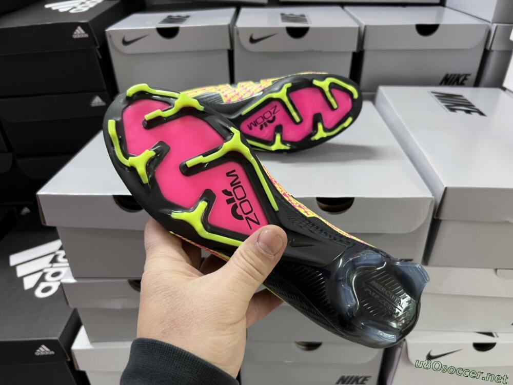 Men's Nike Air Zoom Mercurial Superfly 9 Elite FG Football Boots - Black/Yellow/Pink