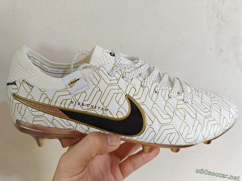 Men's Nike Tiempo Legend 10 Elite FG Football Boots - White/Gold/Black