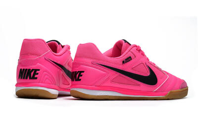 Men's Supreme x Nike SB Gato IC Football Shoes - Pink/Black/White