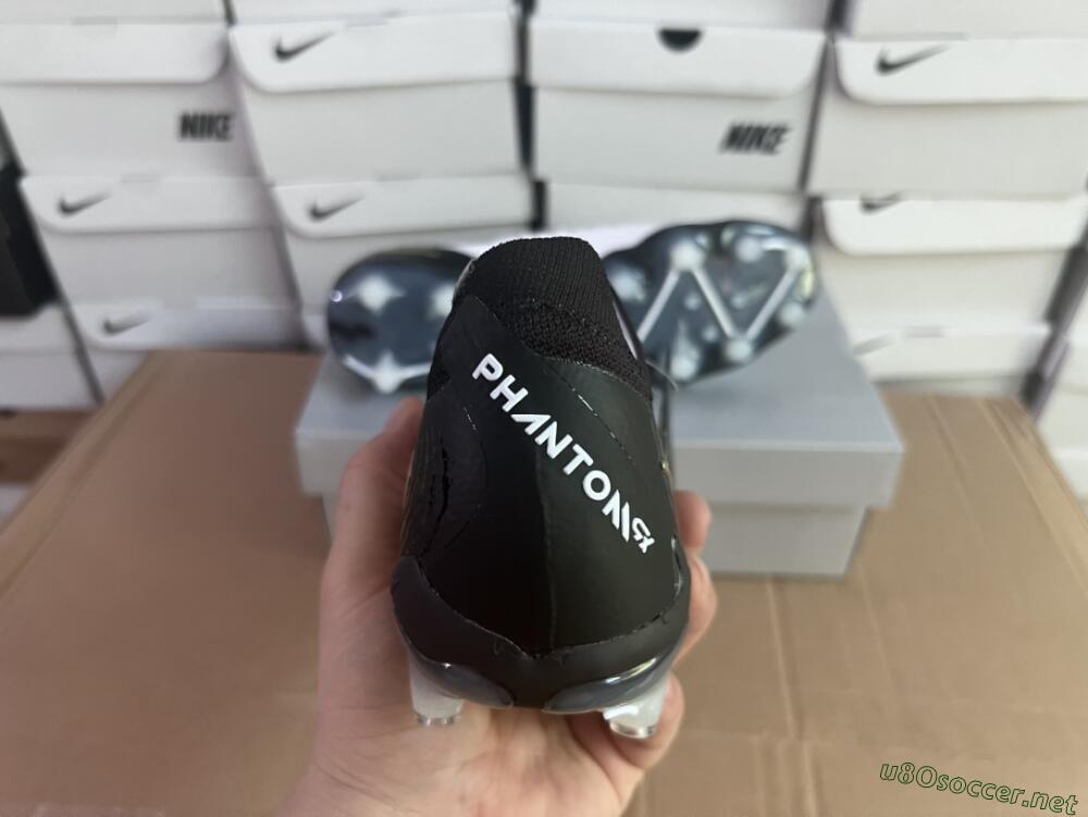 Men's Nike Phantom Luna Elite AG Football Boots - White/Black/Gold