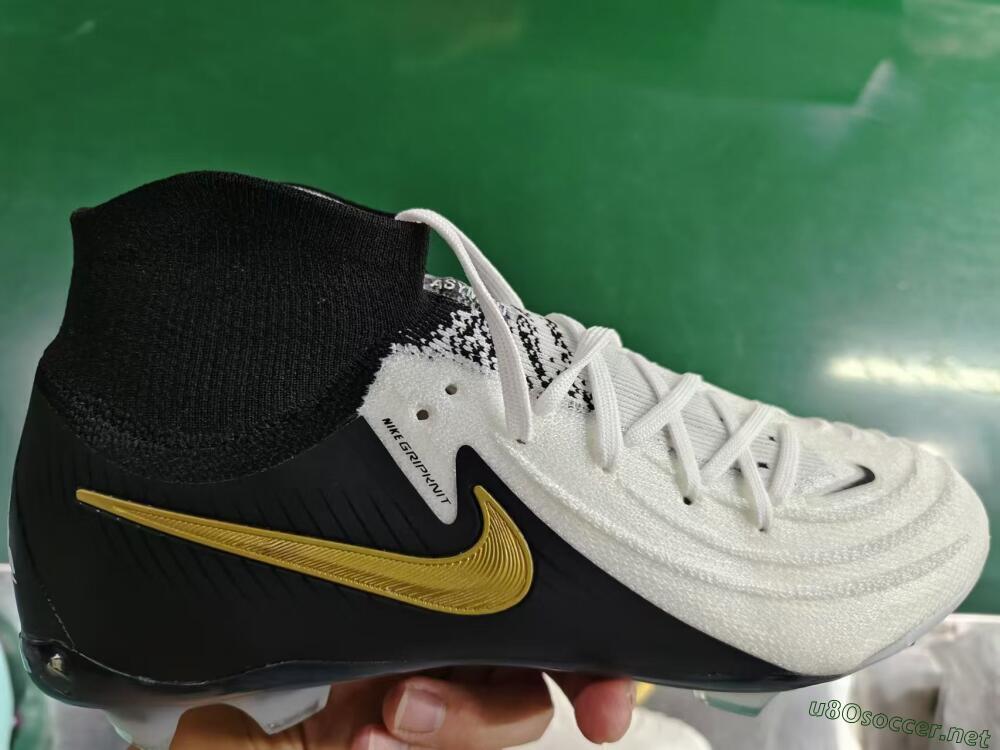Men's Nike Phantom Luna Elite NU FG Football Boots - White/Black/Gold