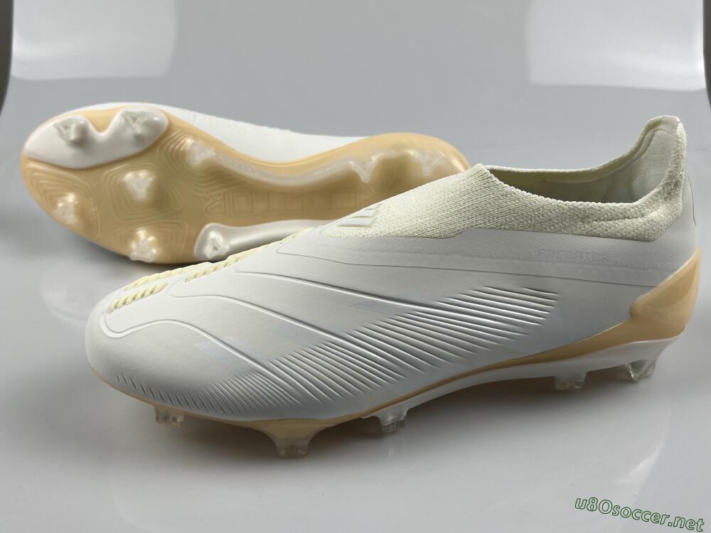 Men's Adidas Predator Accuracy+ Laceless FG Football Boots - White/Beige