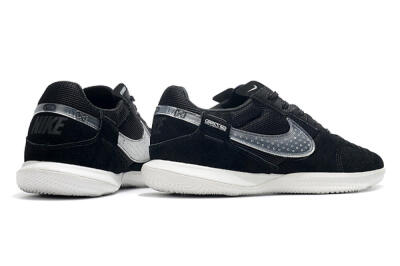 Men's Nike Street Gato IC Football Shoes - Black/White