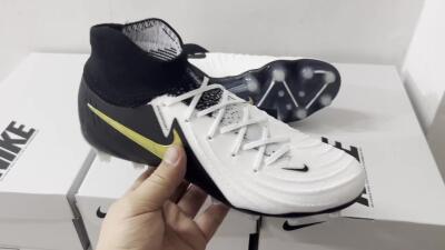 Men's Nike Phantom Luna Elite AG Football Boots - White/Black/Gold