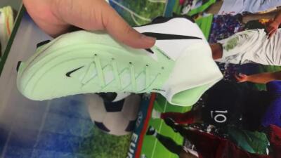 Men's Nike Phantom Luna Elite FG Football Boots - Green/White/Black