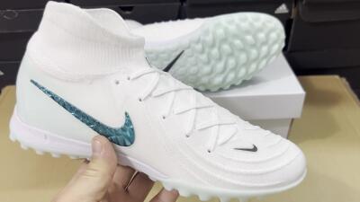 Unisex Nike Phantom Luna Elite TF Football Shoes - Beige/Green