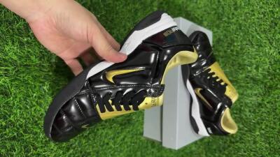 Men's Nike Total 90 III IC Football Shoes - Black/Gold