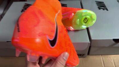 Men's Nike Phantom Luna Elite FG Football Boots - Orange/Black/Green