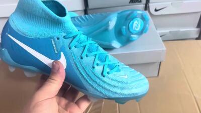 Men's Nike Phantom Luna Elite NU FG Football Boots - Light Blue/White